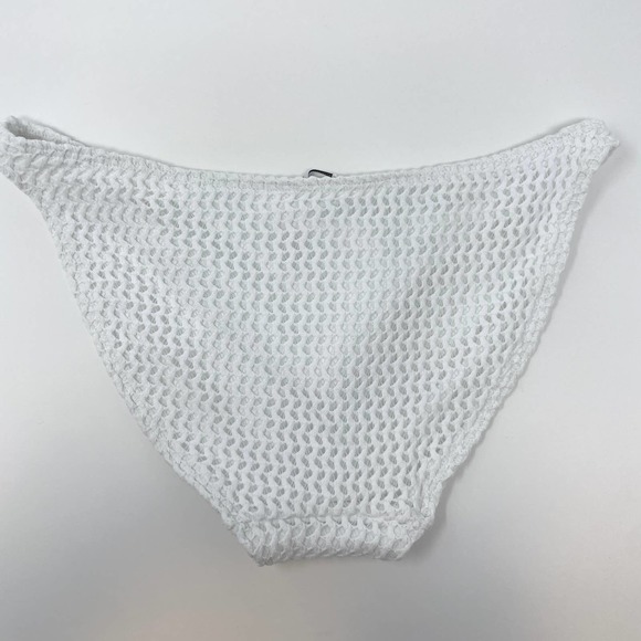 Andie X Demi Moore The Tropez Bikini Bottom In White Crochet Size Small New - Picture 6 of 10